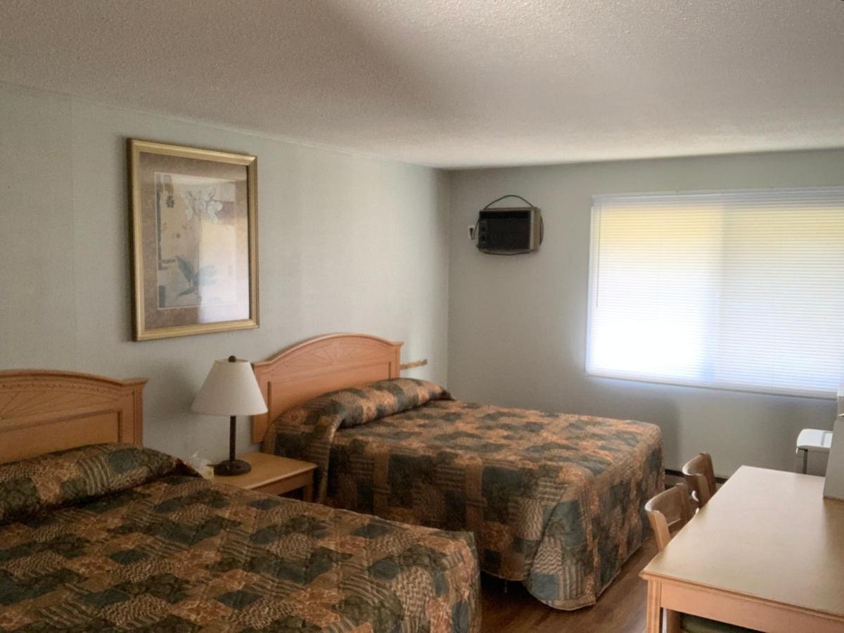 Green View Motel And Rv Park Greenwood Exterior photo